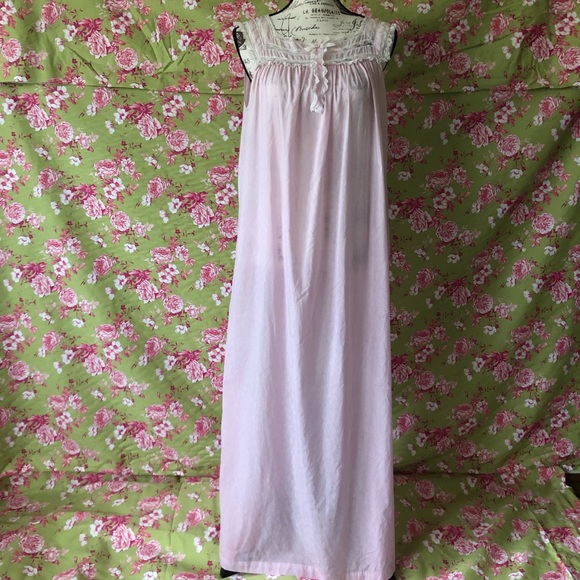 Vintage night gown size large - Picture 1 of 8